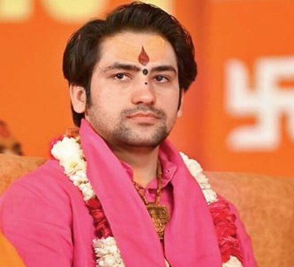 पंडित धीरेंद्र शास्त्री