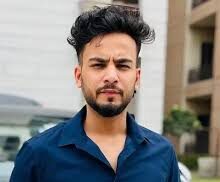 एल्विश यादव