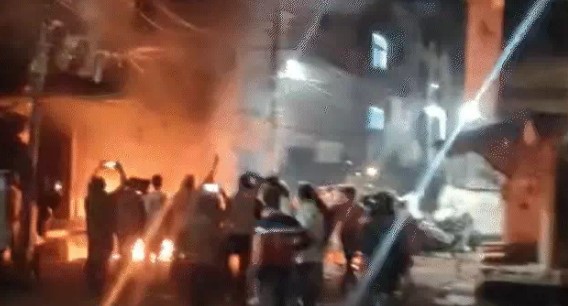 mhow violence