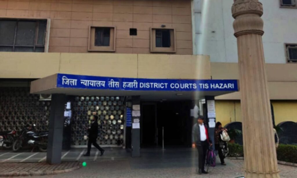 Tis Hazari Court Fight