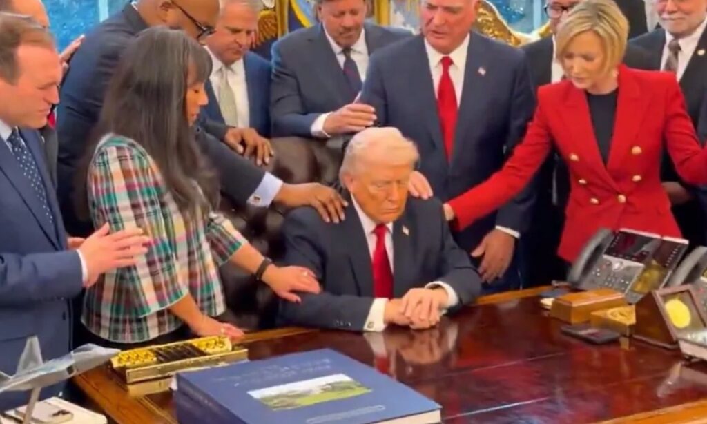 Donald Trump viral Photo