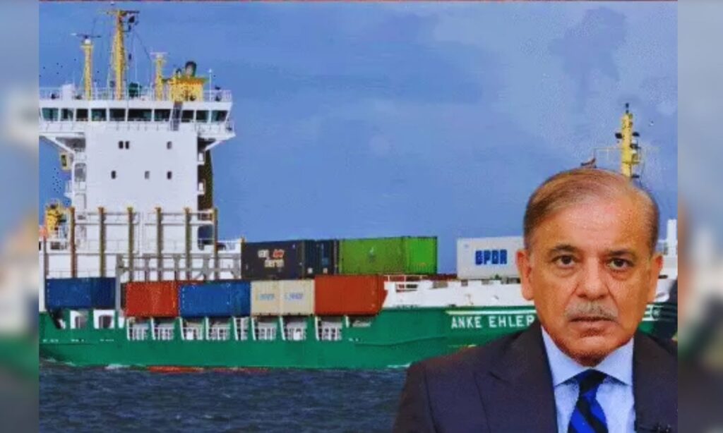 Iran Blocks Pakistani Ship from Crossing the Strait of Hormuz