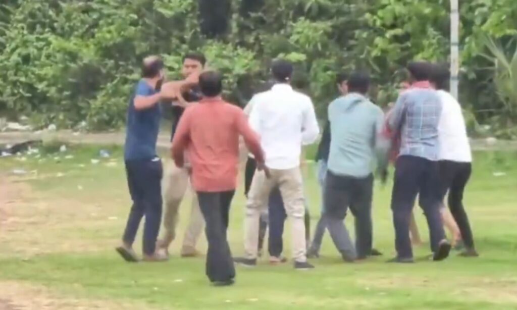 TMC and ISF workers clash in Hooghly