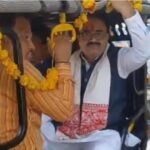 MP Industry Head Takes E Rickshaw
