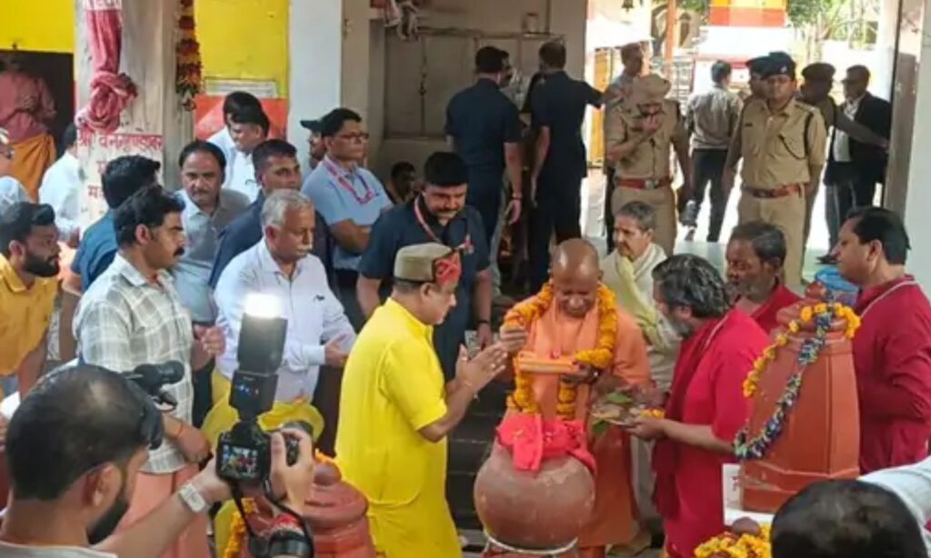 CM Yogi visits Pitambara Peeth Datia