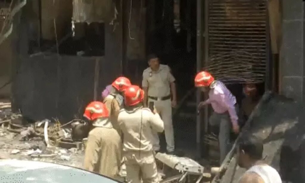 Delhi Restaurant Fire