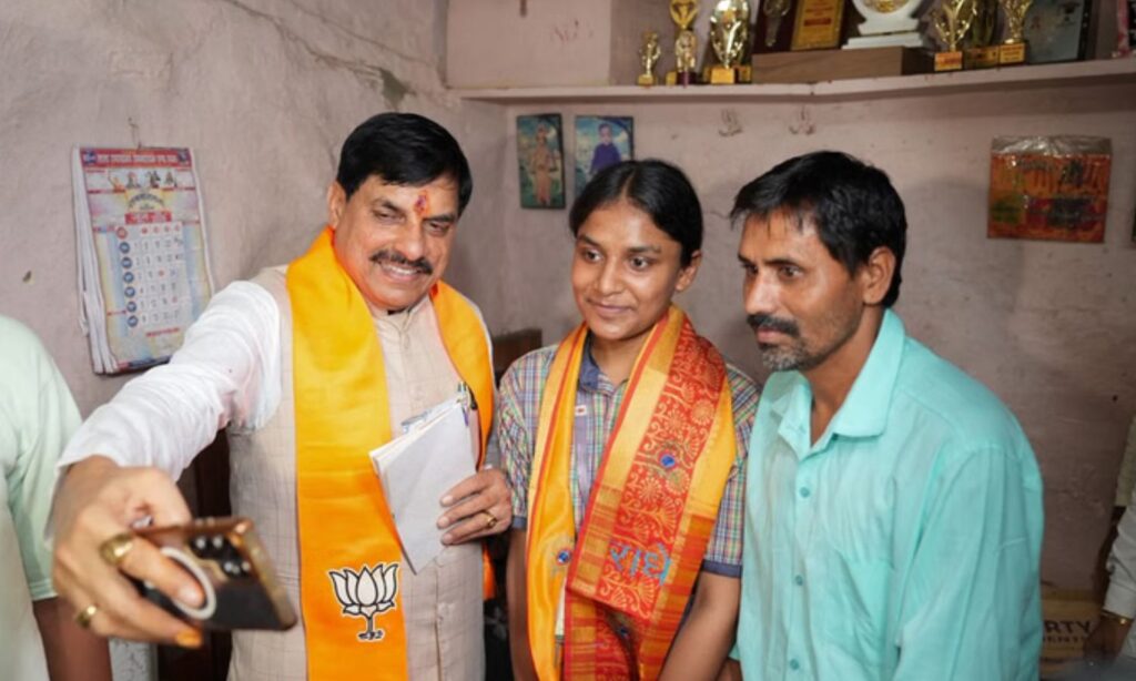CM Mohan Yadav meets topper Chandni Vishwakarma