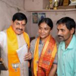 CM Mohan Yadav meets topper Chandni Vishwakarma