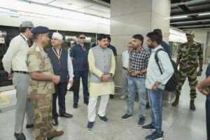 CM MOHAN YADAV AT METRO STATION